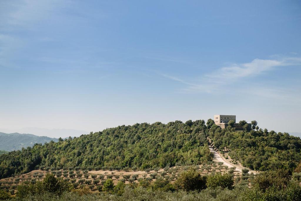 Tenuta Di Forte Sorgnano Gualdo Cattaneo Exterior photo